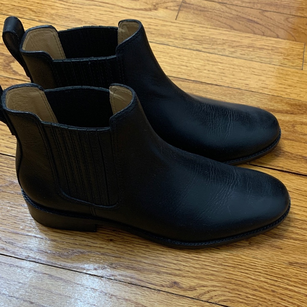 New Madewell Black Leather Chelsea Boots